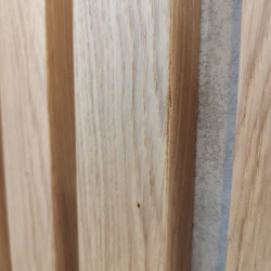 Реечная деревянная панель для внутренней отделки